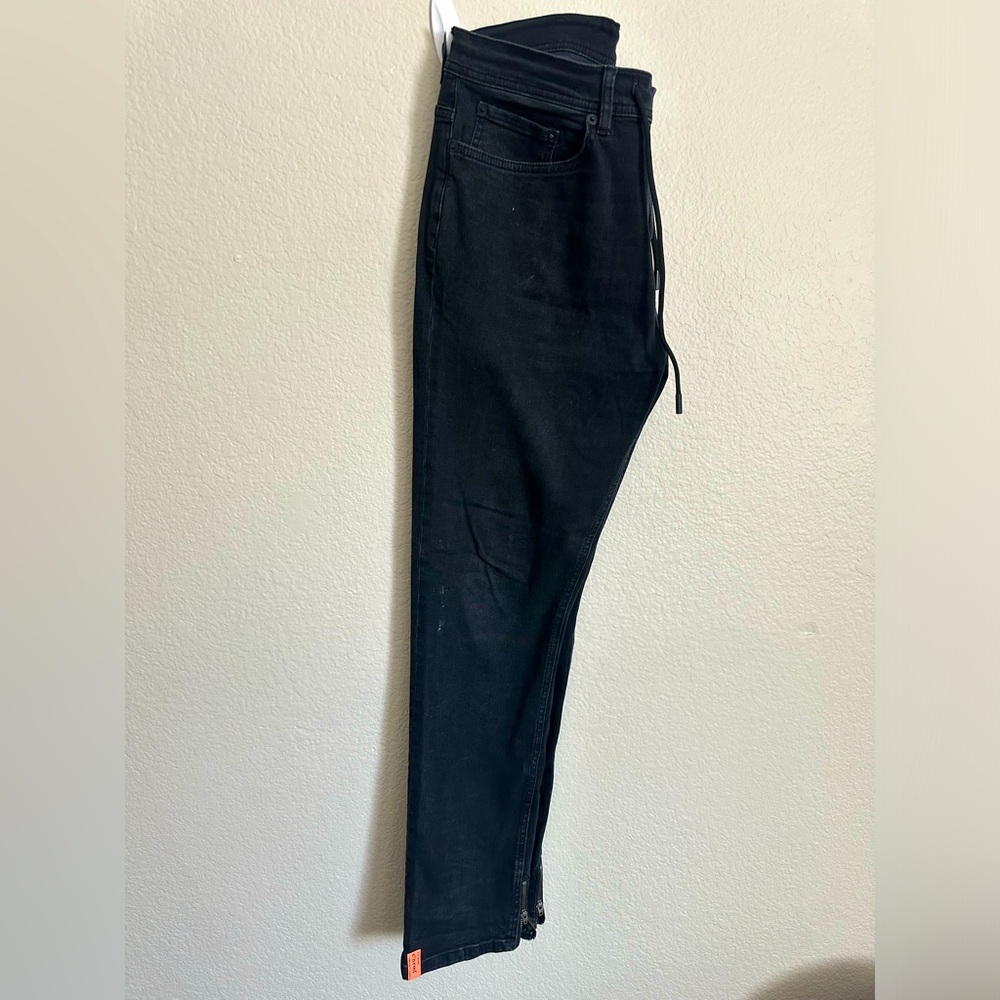 C’est Normal Jeans